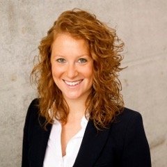 Profile Picture of Stephanie (@StephGiannone) on Twitter