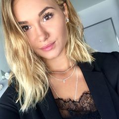 Profile Picture of Laurie Hugues (@lauriehgs12) on Tiktok