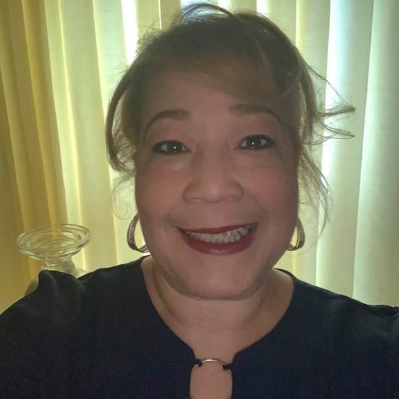 Profile Picture of Yolanda Mata (@yolymata69) on Poshmark