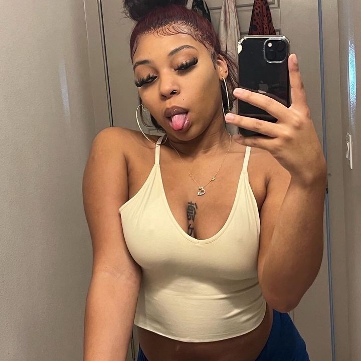Profile Picture of Vivian Nichole (@vivian.nichole) on Tiktok