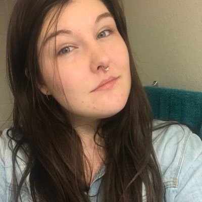 Profile Picture of Allison Maddox (@GirlWithAFace18) on Twitter