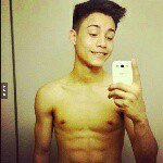 Profile Picture of Derek Navarro (@navarroderek) on Instagram