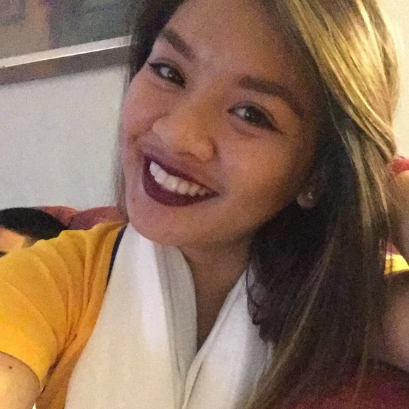 Profile Picture of Aaliyah-ashley Asuncion (@liyahashley) on Poshmark