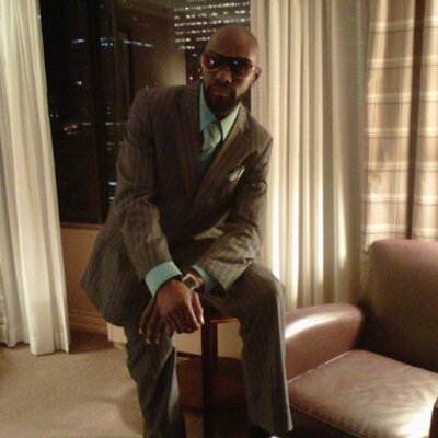 Profile Picture of Ernie Johnson (@CuttaDobson) on Twitter