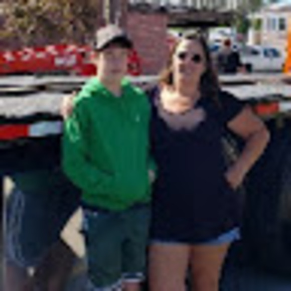 Profile Picture of Bryant Lautzenheiser (@regina_bolin_) on Poshmark