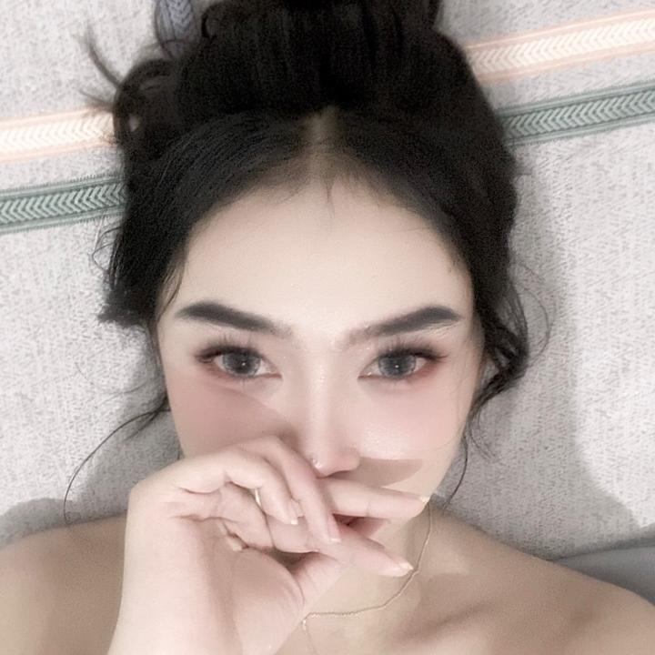 Profile Picture of clarissa (@clarissasyaa) on Tiktok