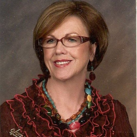 Profile Picture of Bernice Walker (@bfwalker) on Poshmark