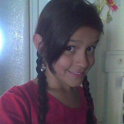 Profile Picture of Zully Gonzalez (@zullygonzalez18) on Twitter