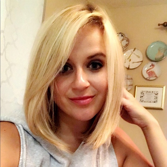 Profile Picture of Alex Middleton (@balix) on Poshmark