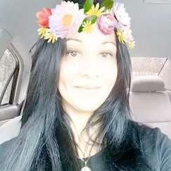 Profile Picture of Monica Monks (@Monica94246366) on Twitter