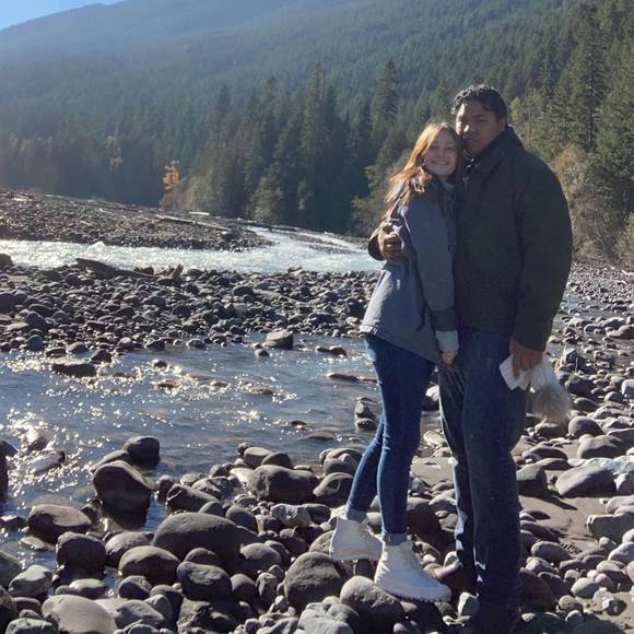 Profile Picture of Hanna Serdahl (@hannamarie2020) on Poshmark