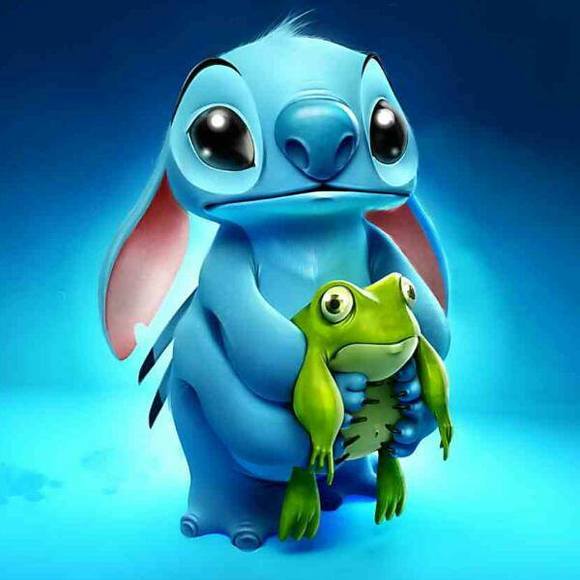 Profile Picture of Martina Cisneros (@mcisneros875) on Poshmark