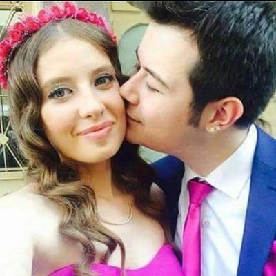 Profile Picture of DanielleDerek (@Kasmztr15726496) on Twitter