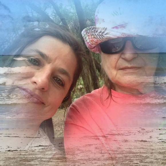 Profile Picture of Lisa Kennedy (@lisa_kennedy) on Poshmark