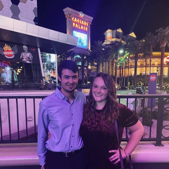Profile Picture of Dawnna Shouse (@dawnilove99) on Poshmark