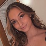 Profile Picture of M E R E D I T H🦋 (@meredithfink) on Instagram