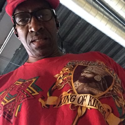 Profile Picture of Jeffery Frazier (@Jeffery51504068) on Twitter