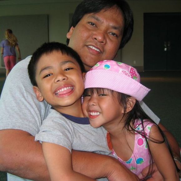 Profile Picture of Ferdie Oreta (@stizidae) on Poshmark