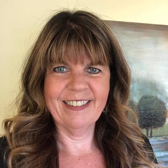 Profile Picture of Jo-ann Kasper (@justjo_6) on Poshmark