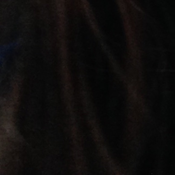 Profile Picture of Kris Freismuth (@afreismuth) on Poshmark