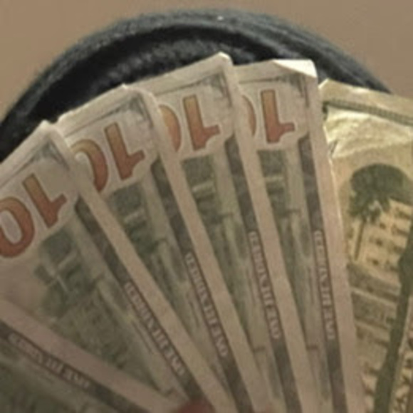 Profile Picture of Dennis Baldwin (@foee4way) on Poshmark