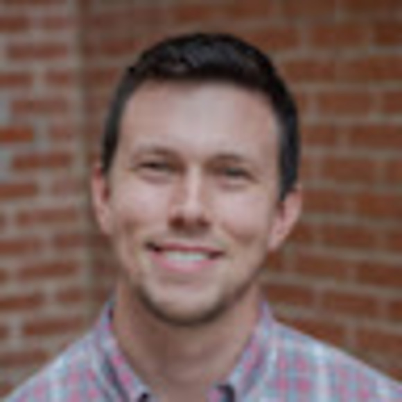 Profile Picture of Alexander Wrobel (@alexanderwrobel) on Poshmark