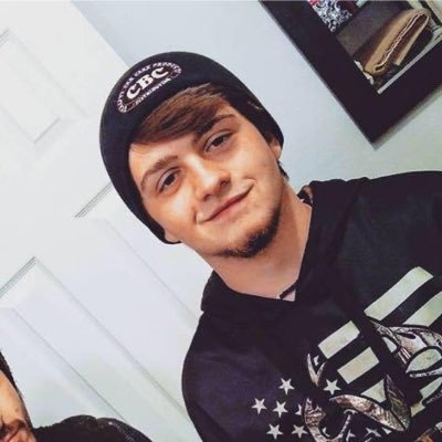 Profile Picture of Nick Lance (@nicklance15) on Twitter