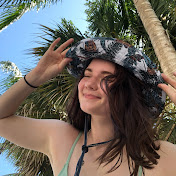 Profile Picture of Isabelle Campbell (@izzycampbell) on Youtube