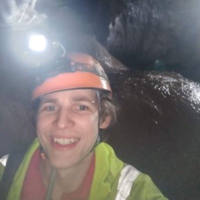 Profile Picture of Nathan Stacy (@psilocybinsaint) on Twitter