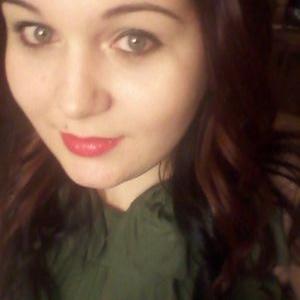 Profile Picture of Lacy (@ChesterFieldWol) on Twitter