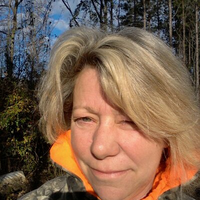 Profile Picture of Stephanie C Beall (@scbeall) on Twitter