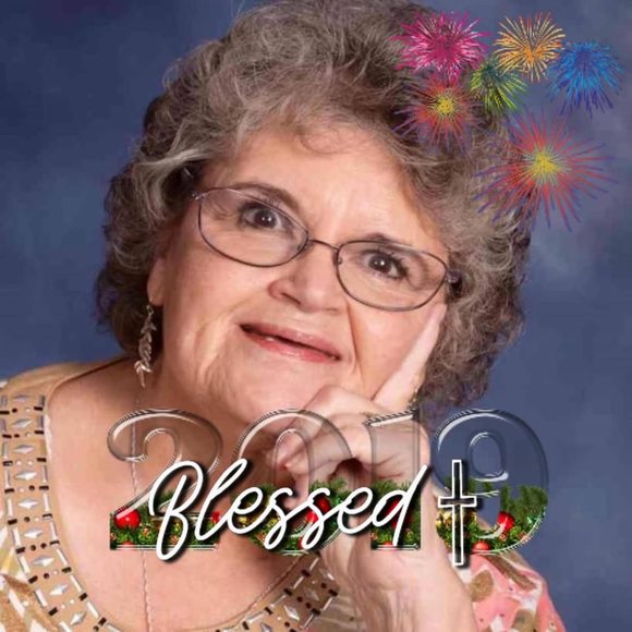 Cindy Cone - Poshmark Profile Picture of Cindy Cone (@cindygayle33) on Poshmark