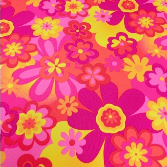 Profile Picture of Lily Goss (@lilygoss) on Poshmark