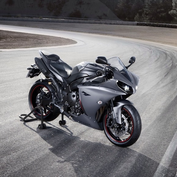 Profile Picture of Viet Vu (@minhbi) on Poshmark