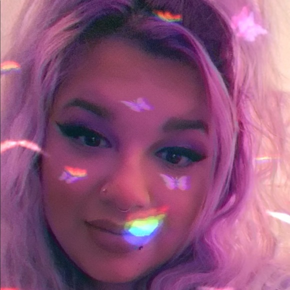 Profile Picture of Danaya Blakey (@dblakey13) on Poshmark