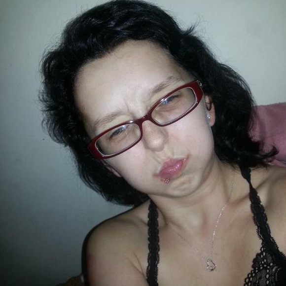 Profile Picture of Paige Posser (@elmo42069) on Poshmark
