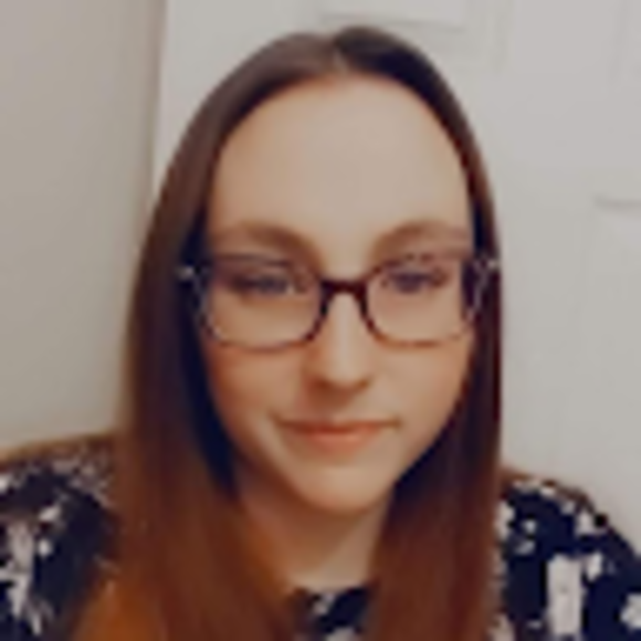 Profile Picture of Amber Ackerman (@ackermanamber2) on Poshmark