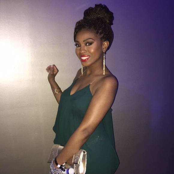 Profile Picture of Crystal Anthony (@crystlanthony) on Poshmark