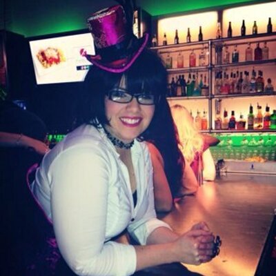 Profile Picture of Beth Baker (@CrystalBeth76) on Twitter