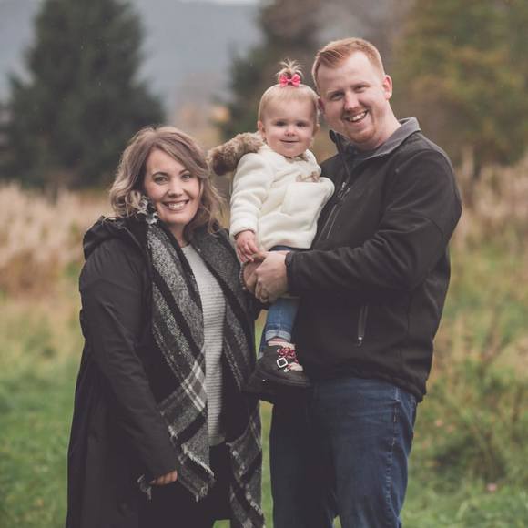 Profile Picture of Raeanne Vandenbroek (@raeannevandy) on Poshmark