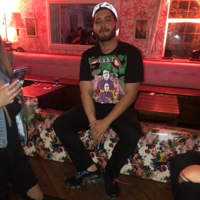 Profile Picture of Jayvo Houdini (@jay_santa_) on Twitter