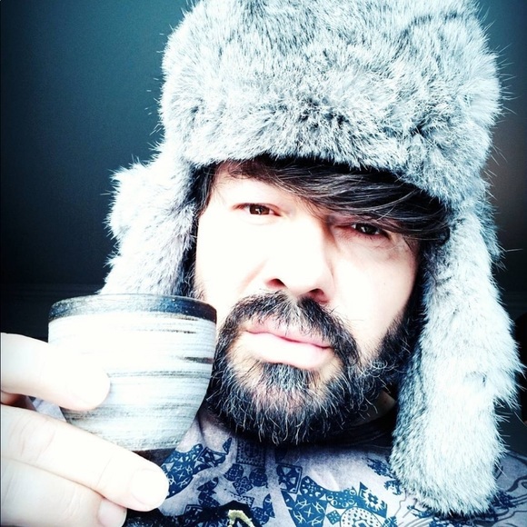 Profile Picture of Ilir Fiora (@ilir_fiora) on Poshmark