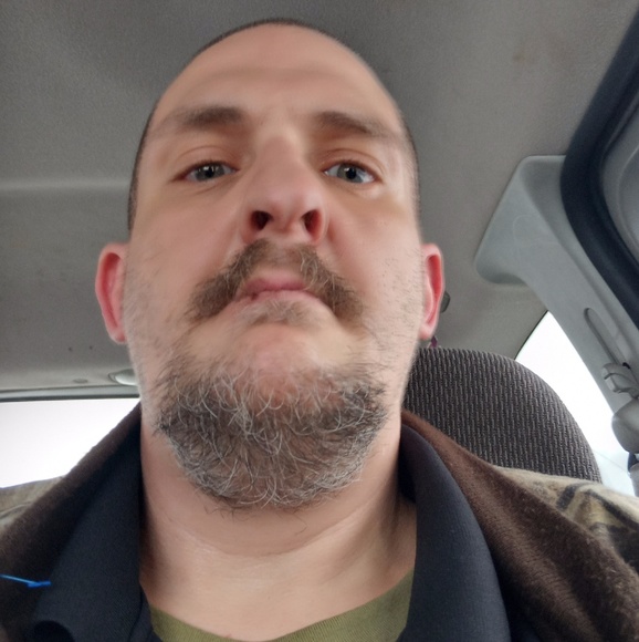 Profile Picture of Israel Forquer (@israel836881) on Poshmark