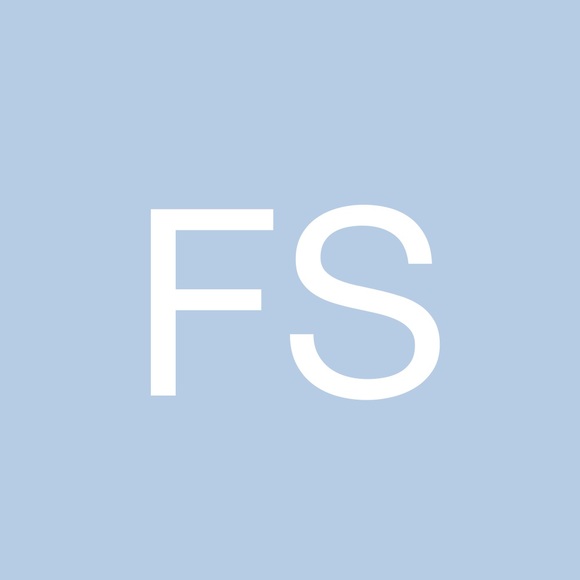 Profile Picture of Fabian Serrano (@fabianserra90) on Poshmark