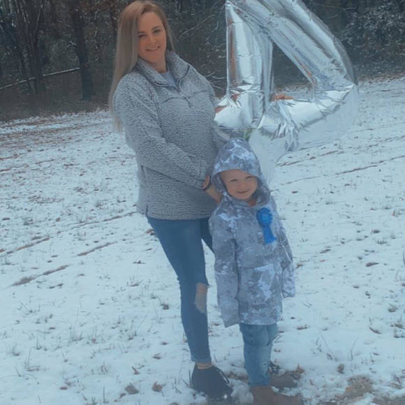 Profile Picture of Dominique Daniel (@niquee2014) on Poshmark