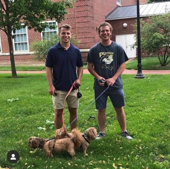 Profile Picture of Sean Roginski (@rogo10) on Poshmark