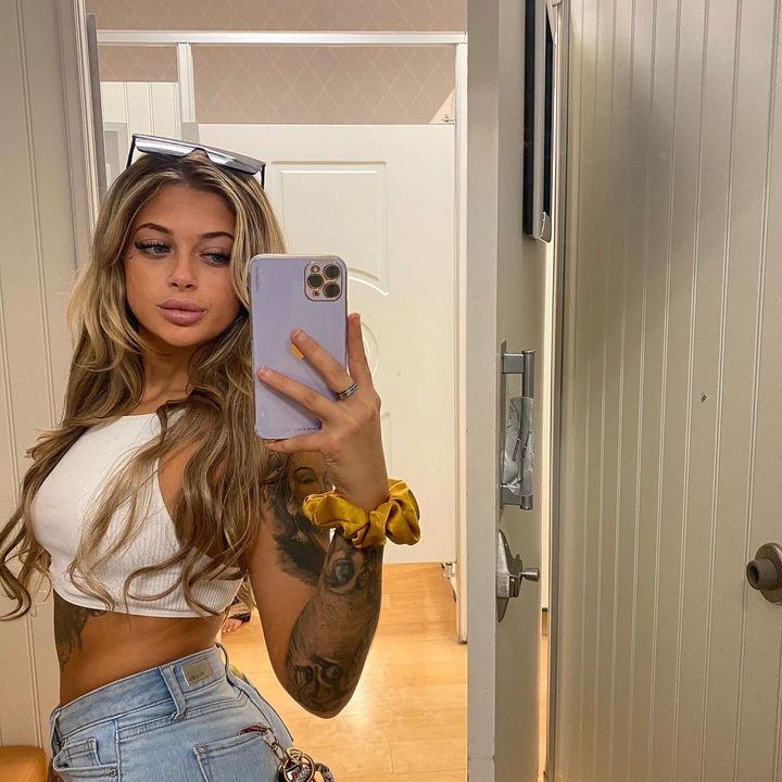 Profile Picture of Alyssa Crowley (@alyssacrowley) on Tiktok