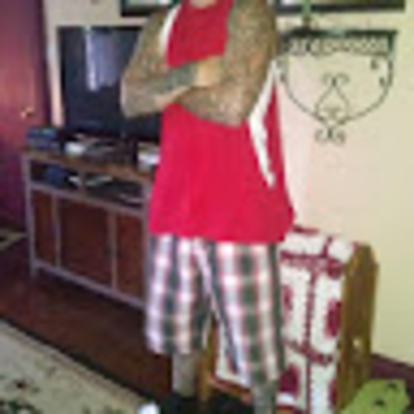 Profile Picture of Joshua Keim (@keimlove21) on Poshmark