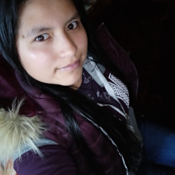 Profile Picture of Lupe Hernandez (@pabloherrera) on Poshmark