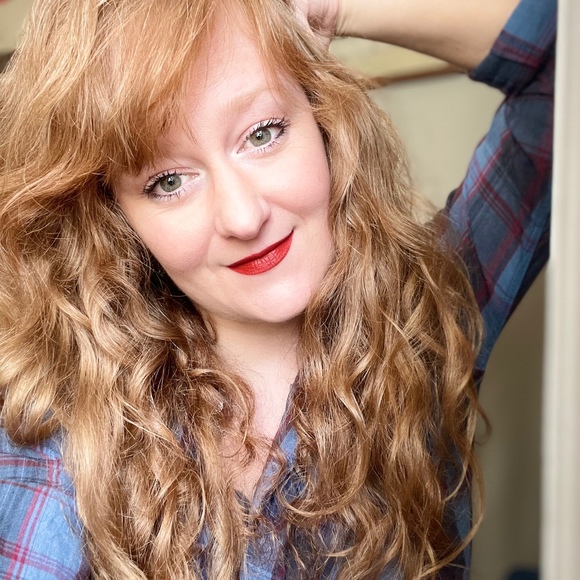 Profile Picture of Natalie Fehlner (@natalie_fehlner) on Poshmark
